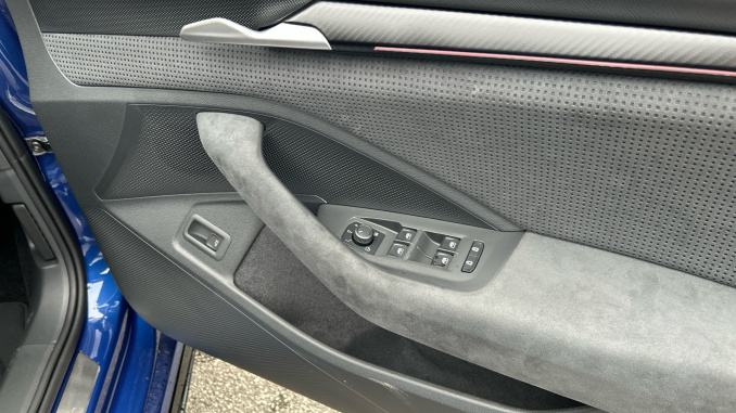 Skoda Superb 1.5 TSI e-TEC Sportline 5dr DSG Petrol Hatchback - Image 19